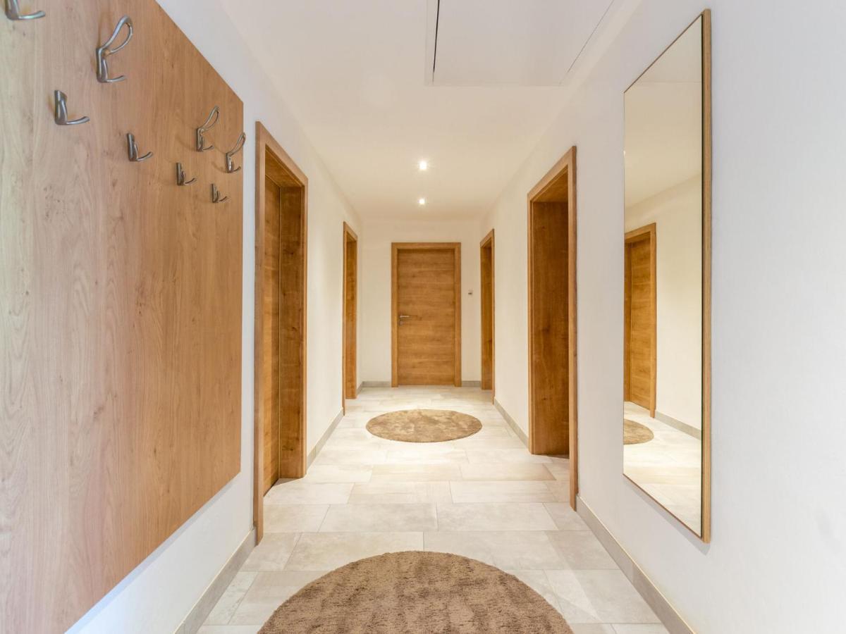 Beautiful Apartment In Salzburg With Balcony Bramberg am Wildkogel Exterior foto